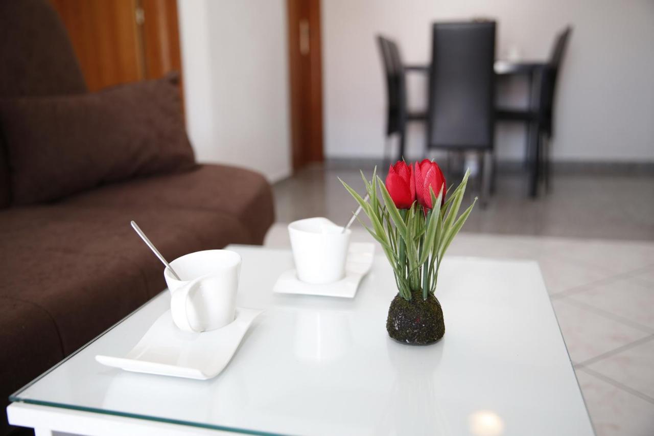 Apartments Lepur Vodice Zewnętrze zdjęcie