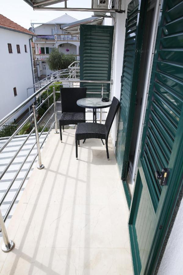 Apartments Lepur Vodice Zewnętrze zdjęcie