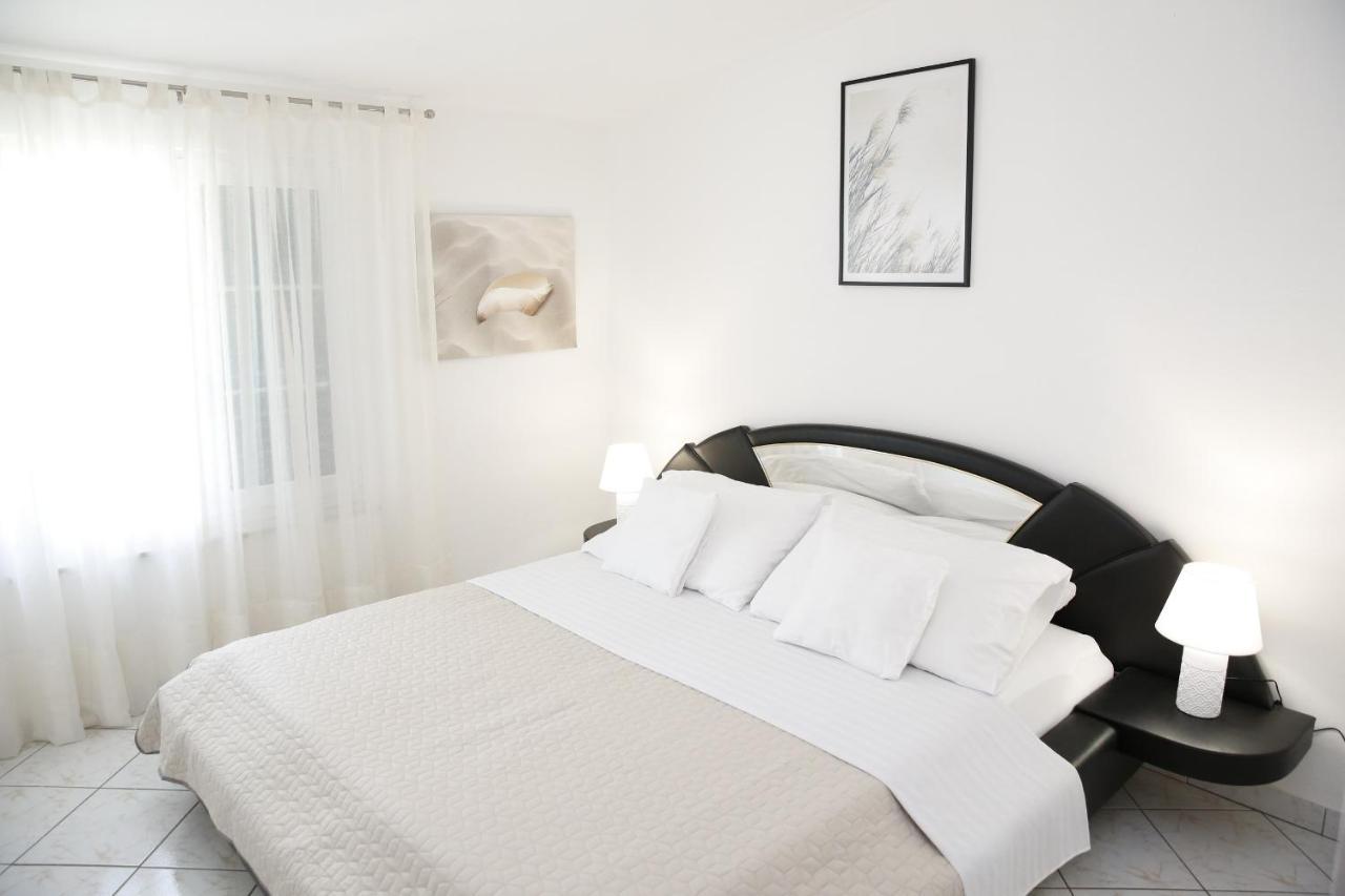 Apartments Lepur Vodice Zewnętrze zdjęcie