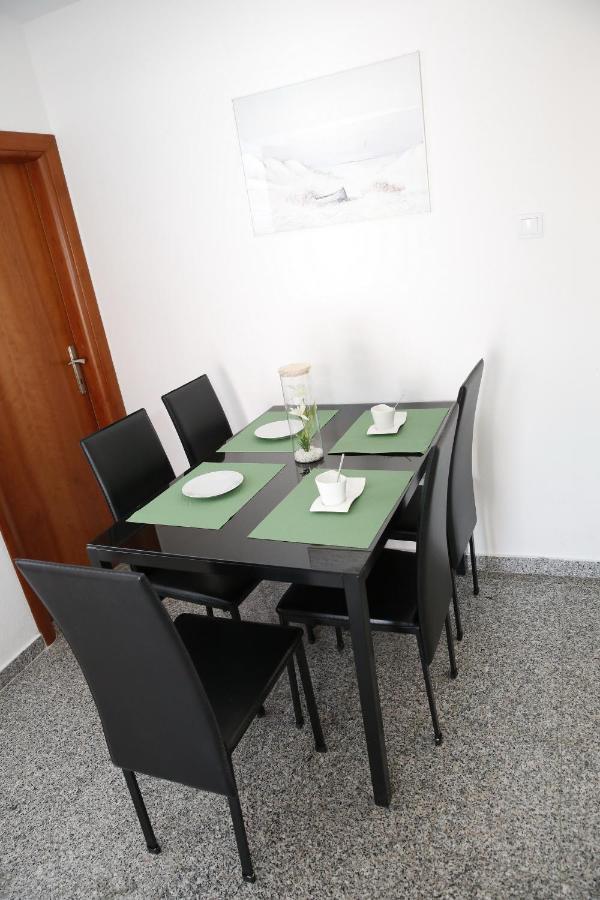 Apartments Lepur Vodice Zewnętrze zdjęcie