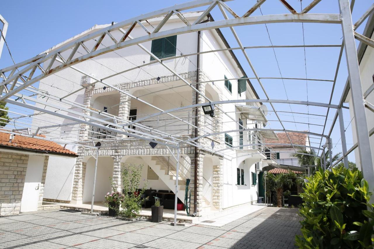 Apartments Lepur Vodice Zewnętrze zdjęcie