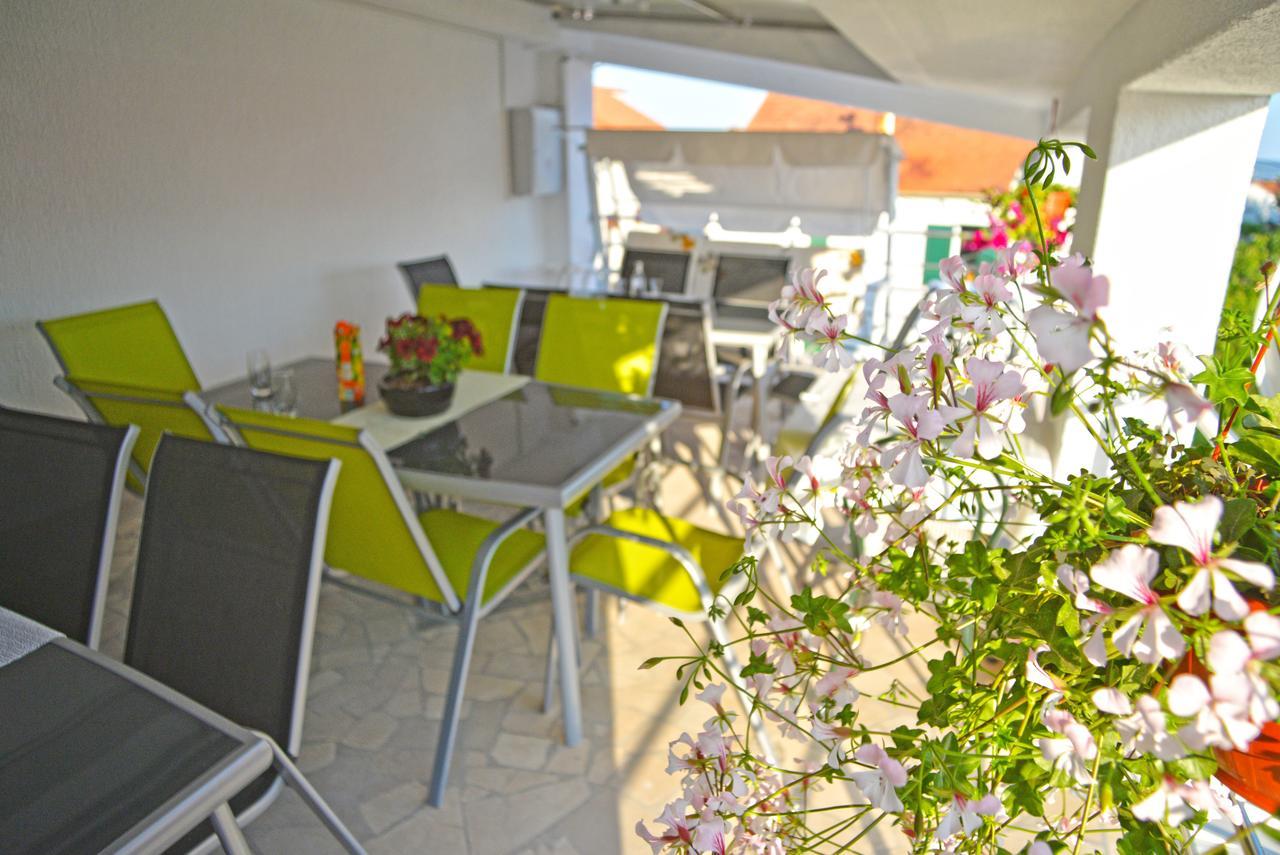 Apartments Lepur Vodice Zewnętrze zdjęcie